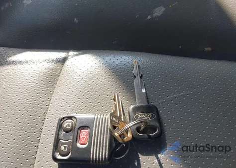 2014 Ford E-350 Super Duty Commercial из США, поврежденный, VIN 1FTSE3EL9EDA49034